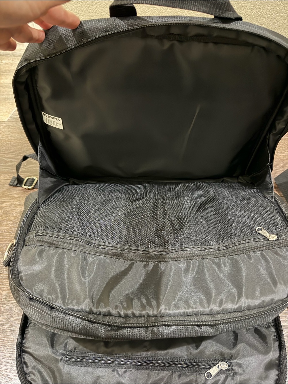 NWT BERNINA Black Travel Bag / backpack with Red Trim - Picture 6 of 13